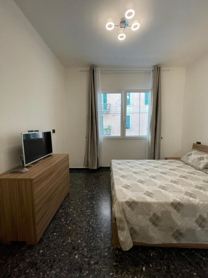 Due Passi Dal Mare Hotel Savona Eksteriør billede