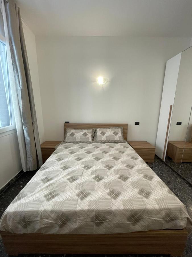 Due Passi Dal Mare Hotel Savona Eksteriør billede