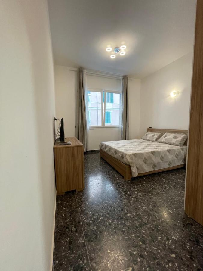 Due Passi Dal Mare Hotel Savona Eksteriør billede